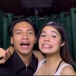 Jefri Nichol hebohkan jagat maya postingan fotonya yang mesra bersama cewek baru, hal itu lantas menjadi tanda tanya publik perihal kekasihnya.