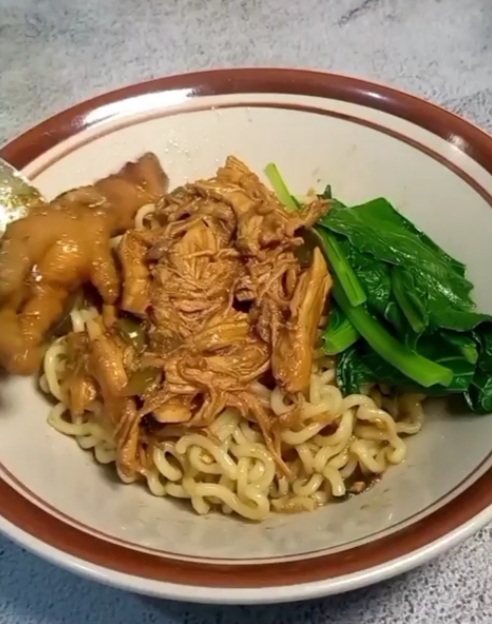 Resep Mie Ayam Istimewa, Rasanya Nggak Kalah Enak dari Buatan Warung