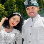 Cekricek.id - Pasangan kekasih Fuji dan Thariq Halilintar seakan tak ada habisnya menjadi perbincangan warganet. Bermula dari kabar tak mendapat restu dan keluarga Gen Halilintar, kali ini justru keduanya mengaku sudah menetukan tanggal pernikahan.