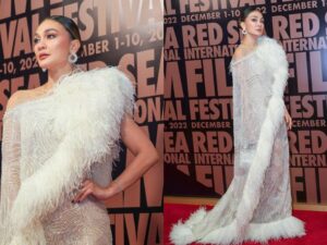 Cekricek.id - Siapa yang tidak merasa iri dengan artis cantik, Luna Maya. Selain parasnya yang sudah terbukti cantik, serta tubuh yang tinggi ramping, dia juga memiliki relasi teman yang luar biasa banyak. Tak hanya kalangan artis Indonesia, dia juga memiliki banyak teman di luar negeri.