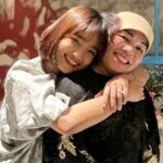 Cekricek.id – Fuji baru-baru ini membagikan foto lawas bersama sang ibu lewat akun media social. Ikut merayakan Hari Ibu, kekasih Thariq Halilintar itu terlihat antusias membeberkan penampilannya semasa kecil.