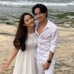Cekricek.id – Farhan Rasyid adalah aktor muda berparas tampan yang akan beradu akting dengan Natasha Wilona di sinetron terbaru yang berjudul “Aura”. Pria yang memulai debut aktingnya pada tahun 2019 itu sudah pernah bermain beran di sejumlah FTV, sinetron, web series, hingga film layar lebar.