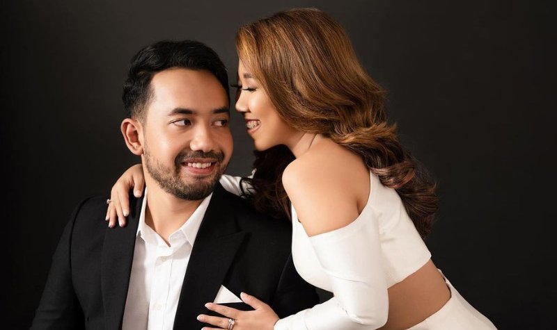 Cekricek.id, Berita Seleb dan Berita Artis Pulang Bulan Madu Kiky Saputri Pisah Ranjang