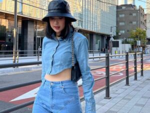 Cekricek.id - Kali ini netizen benar-benar memberikan pujian untuk Agatha Pricilla. karena dianggap begitu cantik saat hanya pakai crop top