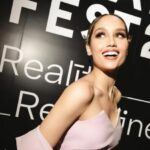 Cekricek.id - Artis cantik Cinta Laura ternyata memiliki sebuah cita-cita yang amat sederhana. Yaitu tidak ingin terlalu dikenal tapi berdampak positif