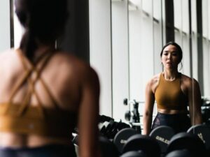 Cekricek.id - Gisella Anastasia dimiliki dipuji karena memiliki otot yang sangat bagus. Belum lagi dengan bentuk tubuh ideal atau body goalsnya