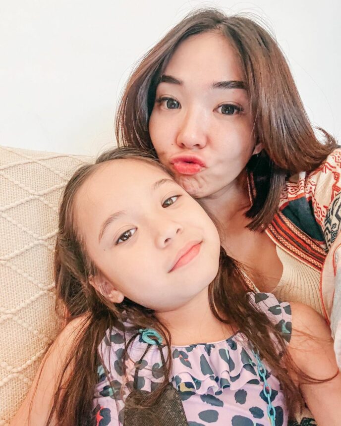 Cantiknya Gisella Anastasia Dengan Dress Hijau Selalu Terbayang