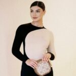 Cekricek.id - Kali ini netizen dibuat terpukau ketika melihat penampilan dari seorang artis cantik Jihan Almira, gaya sederhana tapi dompet mahal