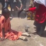 Seorang wanita viral karena kakinya berubah menjadi kaki sapi dan di pantatnya ada ekor sapi berwarna hitam yang bergerak-gerak.