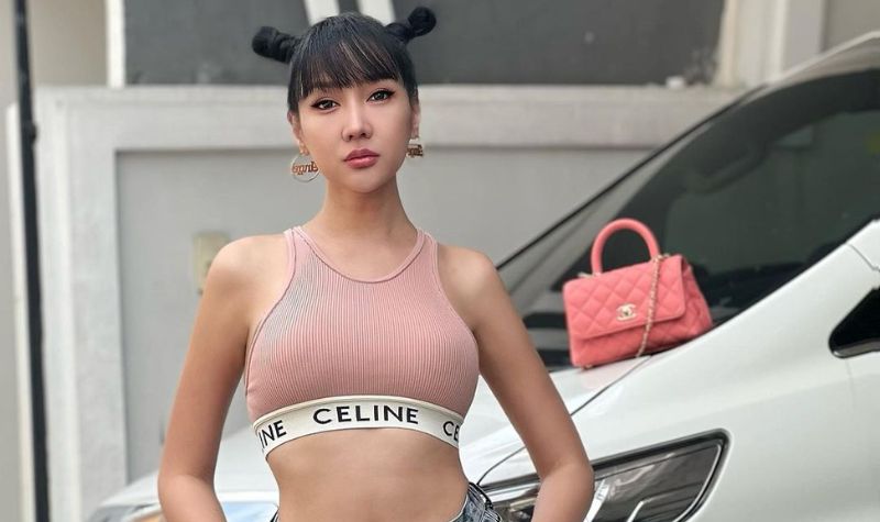 Cekricek.id - Sosok ternama Lucinta Luna kembali memamerkan sebuah foto baru berkaitan dengan style rambut barunya, disebut bidadari terbalik