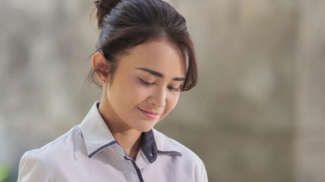 Cekricek.id - Artis papan atas Michelle Ziudith justru ingin menjadi sosok yang tidak cantik, karena ingin dicintai secara tulus