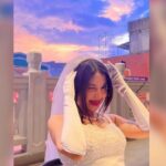 Cekricek.id - Wajah cantik Miriam Eka dipuji netizen nggak kalah cantik dengan langit biru. Apalagi tampak menawan mengenakan gaun pengantin