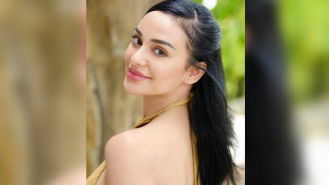 Cekricek.id - Artis cantik Nora Alexandra rupanya berhasil membuat netizen jadi berkeinginan untuk pindah ke Bali, karena terpesona padanya