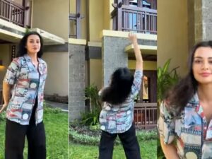 Cekricek.id - Banyak dari netizen menyatakan jika ini kali pertama bagi mereka melihat Nora Alexandra berjoget, gayanya boleh juga
