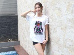 Cekricek.id - Artis cantik Shannon Wong dipuji netizen tampak sebagai bidadari tak bersayap. Ketika mengenakan sebuah kaos oversize
