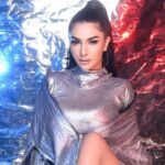 Cekricek.id - Aura Siva Aprilia dipuji semakin jos oleh netizen ketika mengenakan sebuah gaun silver. Ketika itu model ini lakukan pemotretan