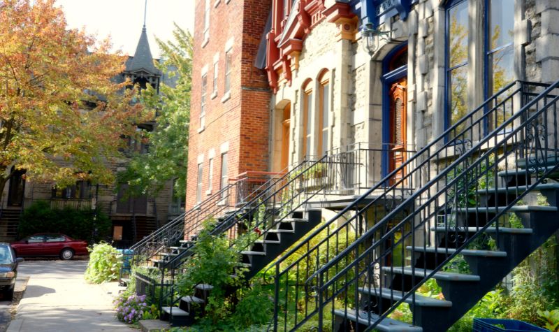 Sejarah Twisty Tangga Luar Ruangan Montreal