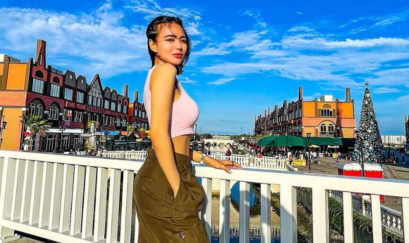 Wika Salim Unjuk Kemampuan Main Lato-lato, Netizen Pada Fokus Hal Ini