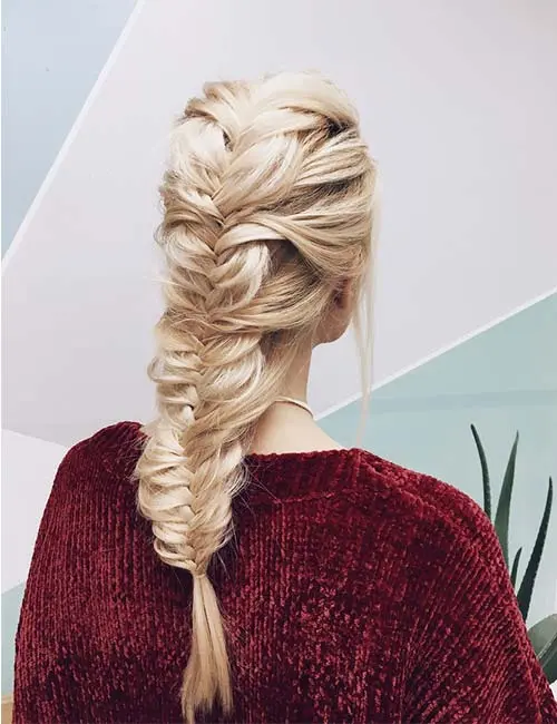 Inspirasi Gaya Kepang Rambut Sederhana yang Membuatmu Tampil Cantik dan Anggun