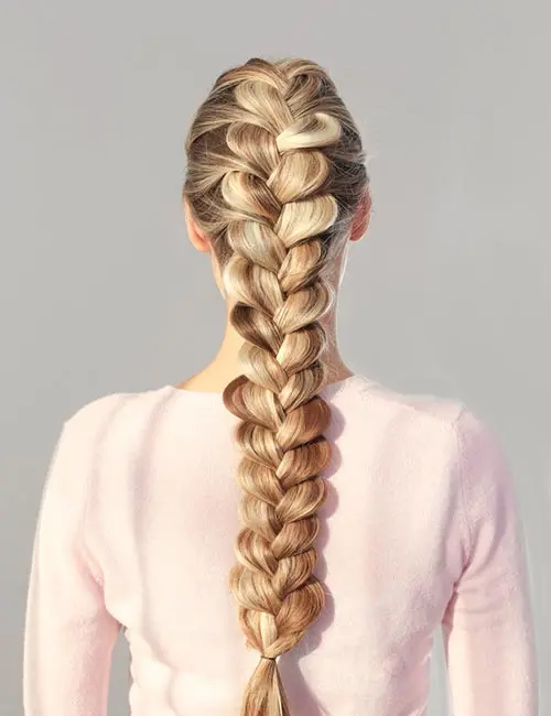 Inspirasi Gaya Kepang Rambut Sederhana yang Membuatmu Tampil Cantik dan Anggun