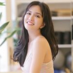 Artis cantik dan seksi Shandy Aulia dibanjiri komentar warganet usai mengunggah sebuah fotonya yang memperlihatkan bodynya yang ramping.