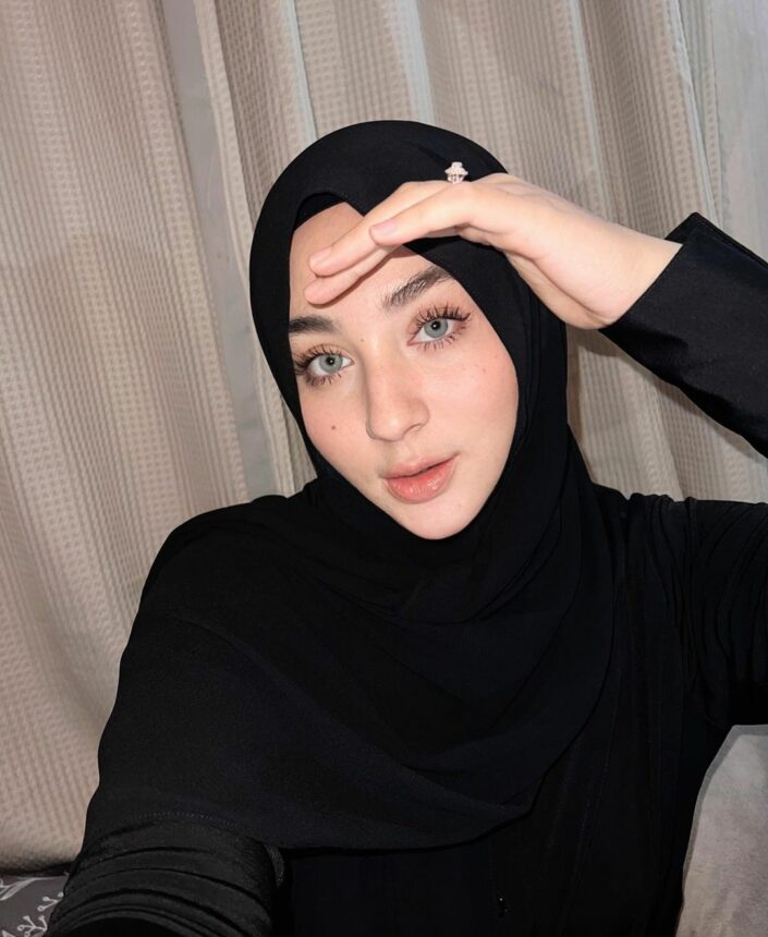 Intip Potret Margin Winaya yang Sekarang Berhijab, Cantiknya Bertambah Berkali-Lipat