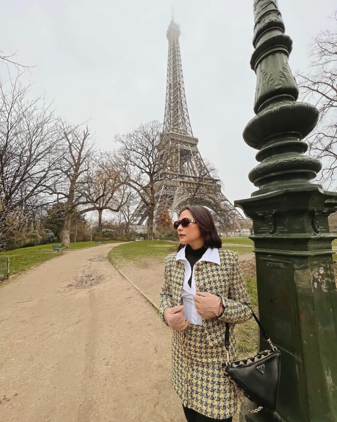 Intip Gaya Liburan Prilly Latuconsina di Paris, Cantik dan Elegan