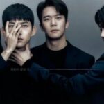 Cekricek.id – Drama Blind sukses mengambil hati banyak penonton lewat ceritanya yang epik tentang kasus pembunuhan berantai yang panjang. Semua orang yang menyaksikannya dibuat menduga-duga pelaku pembunuhan yang sedang diselidiki oleh pihak kepolisian. Namun, ada banyak hal yang membuat keraguan hingga setiap karakter terlihat mencurigakan di mata penonton.