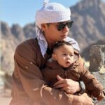 Cekricek.id – Sama seperti orang tua pada umumnya, Rizky Billar tentu tak terima jika anak semata wayangnya diejek dan dihina fisiknya oleh netizen. Dia bahkan memberikan perbandingan perlakuan warganet lokal dengan sejumlah orang yang ditemuinya ketika melakukan umrah belum lama ini.