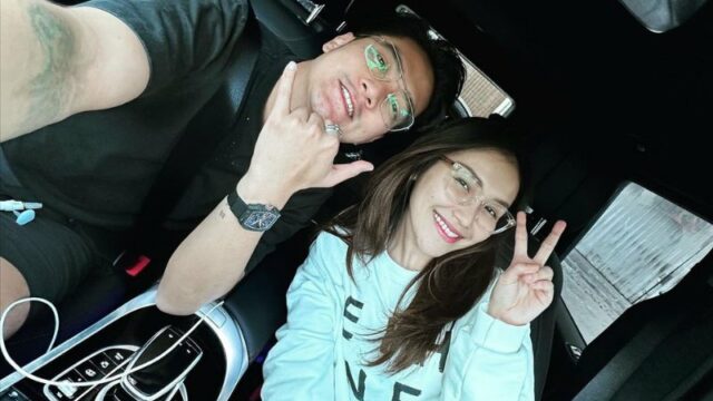 Cekricek.id - Ayu Ting Ting dan Boy William tampak semakin akrab saja. Terlebih saat melakukan foto selfie di dalam mobil dengan gaya yang begity friendly. Hal ini semakin memperbesar harapan netizen untuk menjodohkan kedua insan tersebut.