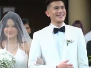 Cekricek.id – Julian Jacob dan Mirriam Eka akhirnya resmi menjadi sepasang suami istri setelah keduanya mengikat janji suci di gereja. Keduanya melangsungkan pernikahan dengan lancar dan bahagia serta berhasil membuat banyak orang menjadi heboh.