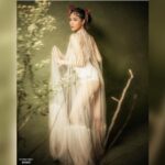 Cekricek.id - Pose Anya Geraldine dianggap terlalu bahaya oleh sejumlah netizen. Ketika mengenakan sebuah dress panjang transparan