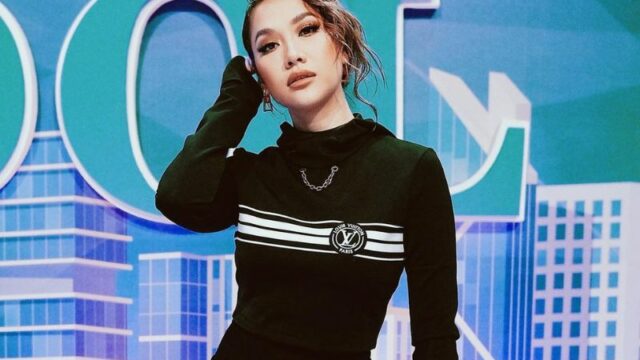 Cekricek.id - Penampilan artis Bunga Citra Lestari dengan pakaian atau outfit tertutup semakin tampak rupawan, cocok jadi bunganya Indonesia