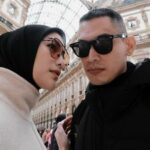Cekricek.id - Banyak dari netizen meminta Citra Kirana untuk segera pulang ke tanah air. Mengingat dirinya yang dianggap terlalu lama honeymoon