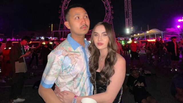 Cekricek.id - Netizen berharap agar Elina Joerg segera dinikahi oleh kekasihnya. Karena dirinya kemana-mana selalu bersama kekasihnya