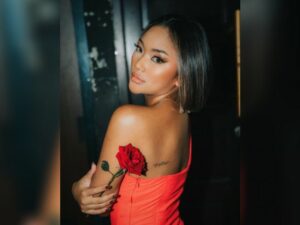 Cekricek.id - Penampilan dari Marion Jola benar-benar dipuji oleh netizen karena sempat dikira sebagai wanita bule. Intip pesona menawannya