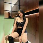 Cekricek.id - Bentuk tubuh alias badan dari DJ Katty Butterfly dipuji netizen tampak begitu kencang tanpa adanya gelambir, semuanya demi anak