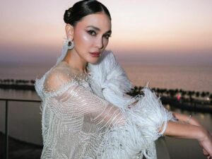 Cekricek.id - Banyak dari netizen justru menduga Luna Maya sengaja menambahkan formalin pada paras cantiknya ini, intip potretnya