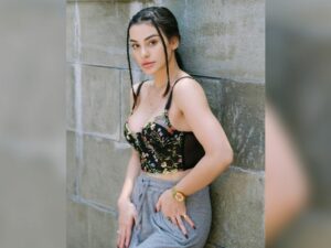 Cekricek.id - Artis cantik Nora Alexandra memberikan penegasan jika dirinya sangat butuh ketenangan, netizen salfok gerakannya