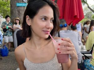 Cekricek.id - Artis cantik Pevita Pearce dianggap jadi semakin ayu dengan rambut bondolnya, netizen ingin kenalkan pada keluarganya