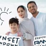 Nagita Slavina dan Raffi Ahmad mengumumkan kabar gembira bahwa keluarga sultan itu akan segera memiliki buah hati mereka yang ketiga.