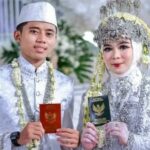 Cekricek.id - Kesedihan Rozi karena kasusnya yang viral membuat banyak netizen jadi geli ketika melihat dirinya menangis, begini katanya