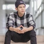 Cekricek.id - Mantan penyanyi cilik Tegar Septian dengan terang-terangan mengungkapkan telah dibohongi oleh sang istri. Tentang status anaknya