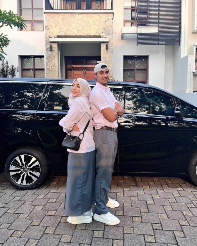 Setelah Berhijab, Margin Wieheerm Malah makin Imut Kayak Anak Sekolahan