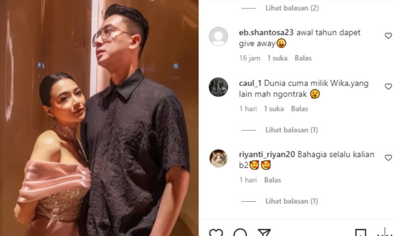 Wika Salim Mesra Bareng Pacar di Tahun Baru, Netizen Merasa Cuma Ngontrak di Bumi