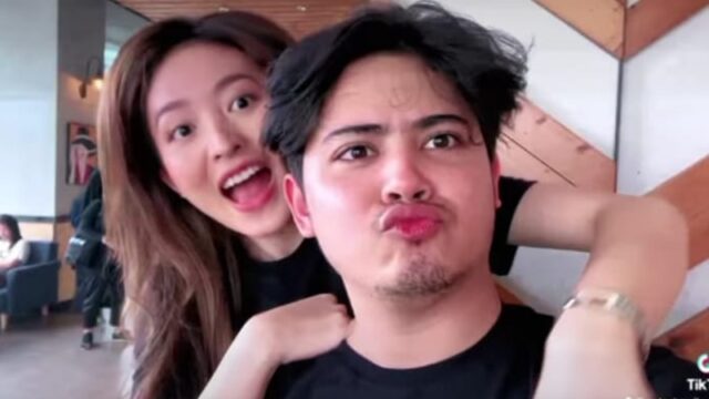 Intip potret Natasha Wilona dengan Aliando Syarief yang semakin hari tampaknya semakin mesra, keduanya pun terlihat cocok sebagai pasangan.