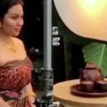 Ariel Tatum mencuri perhatian publik dengan penampilannya yang memakai salah satu bahu adat jawab degan motif batik bikin pangling.