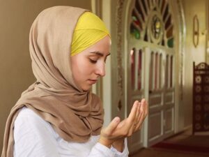 Inilah waktu yang tepat dan juga cepat untuk dikabulaknnya doa seorang muslim oleh Allah SWT menurut ustaz Adi Hidayat, Senin (13/02/2023).