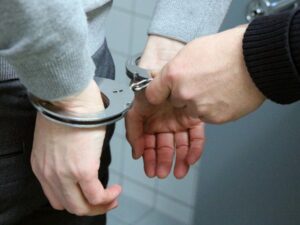 Cekricek.id, Viral - Setelah 5 Tahun Menikah, Wanita Ini Baru Tahu Suaminya Brimob Gadungan