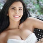 Maria Vania hebohkan jagat maya dengan pembicaraanya bersama komedian Boris Bokir hebohkan jagat maya karena membahas perihal dewasa.
